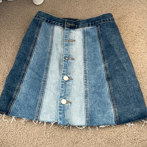 Mini jean skirt - Picture 1 of 1